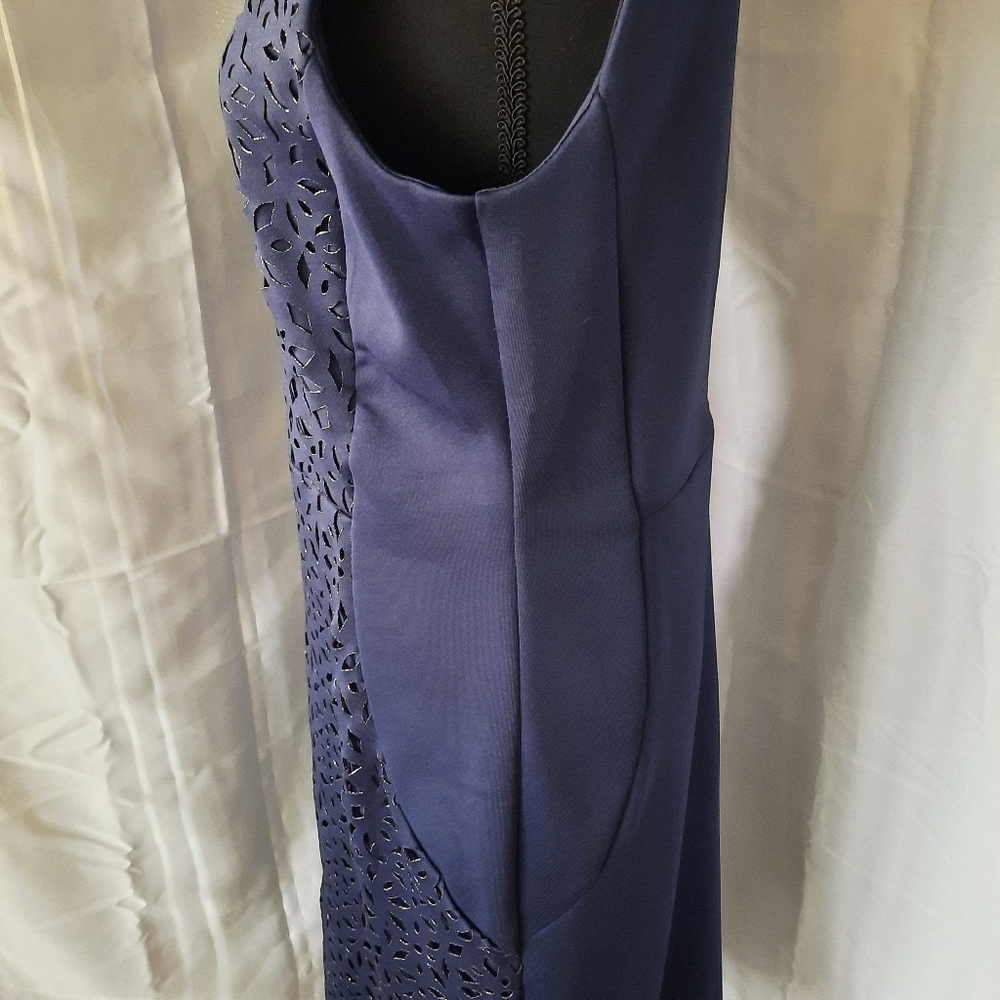EnFocus Navy Blue Sheath Dress Women Sz 12 V Neck Eyelet Detail Cutouts Midi - Picture 8 of 15
